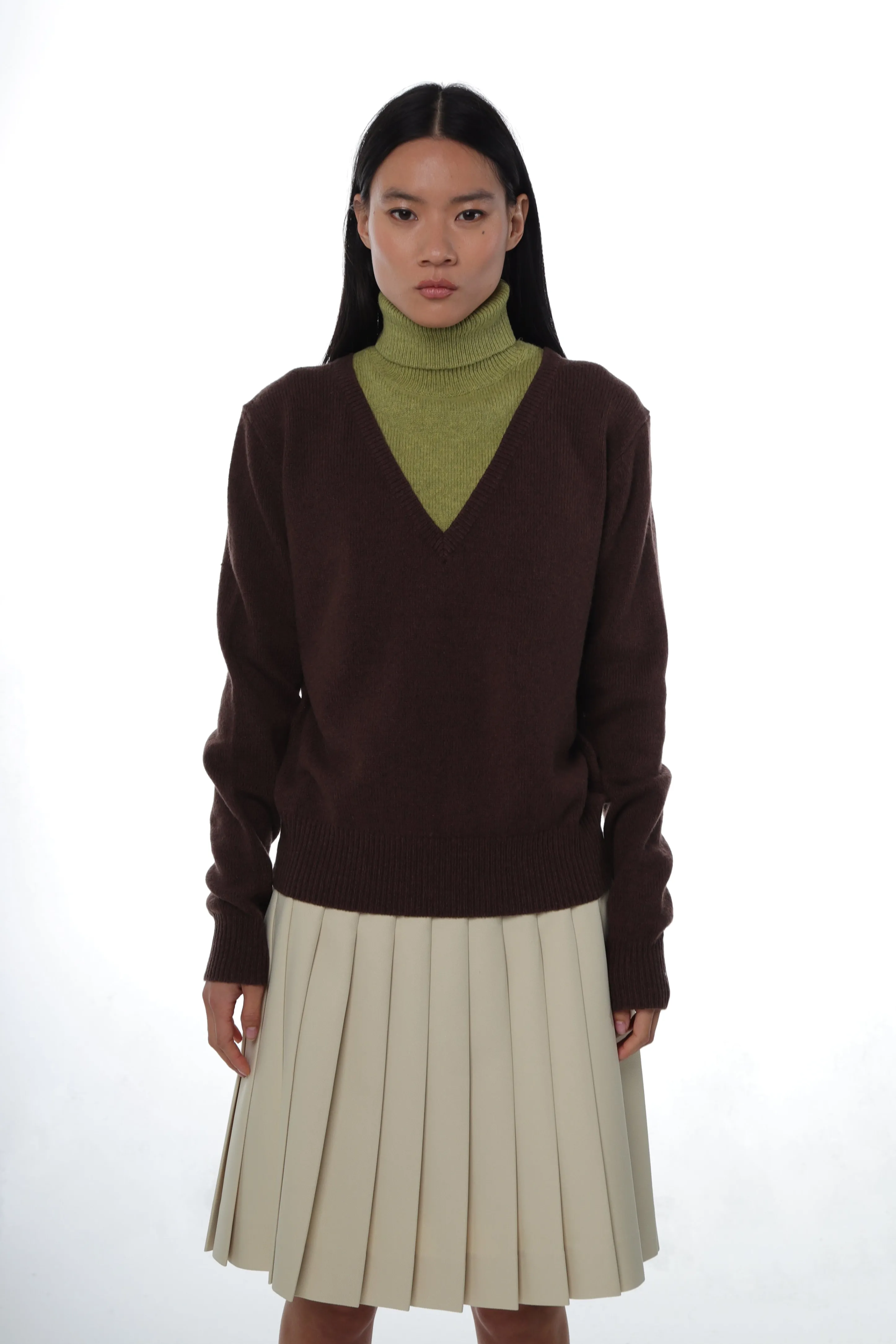 BAMBOO SWEATER IN BRUNETTE