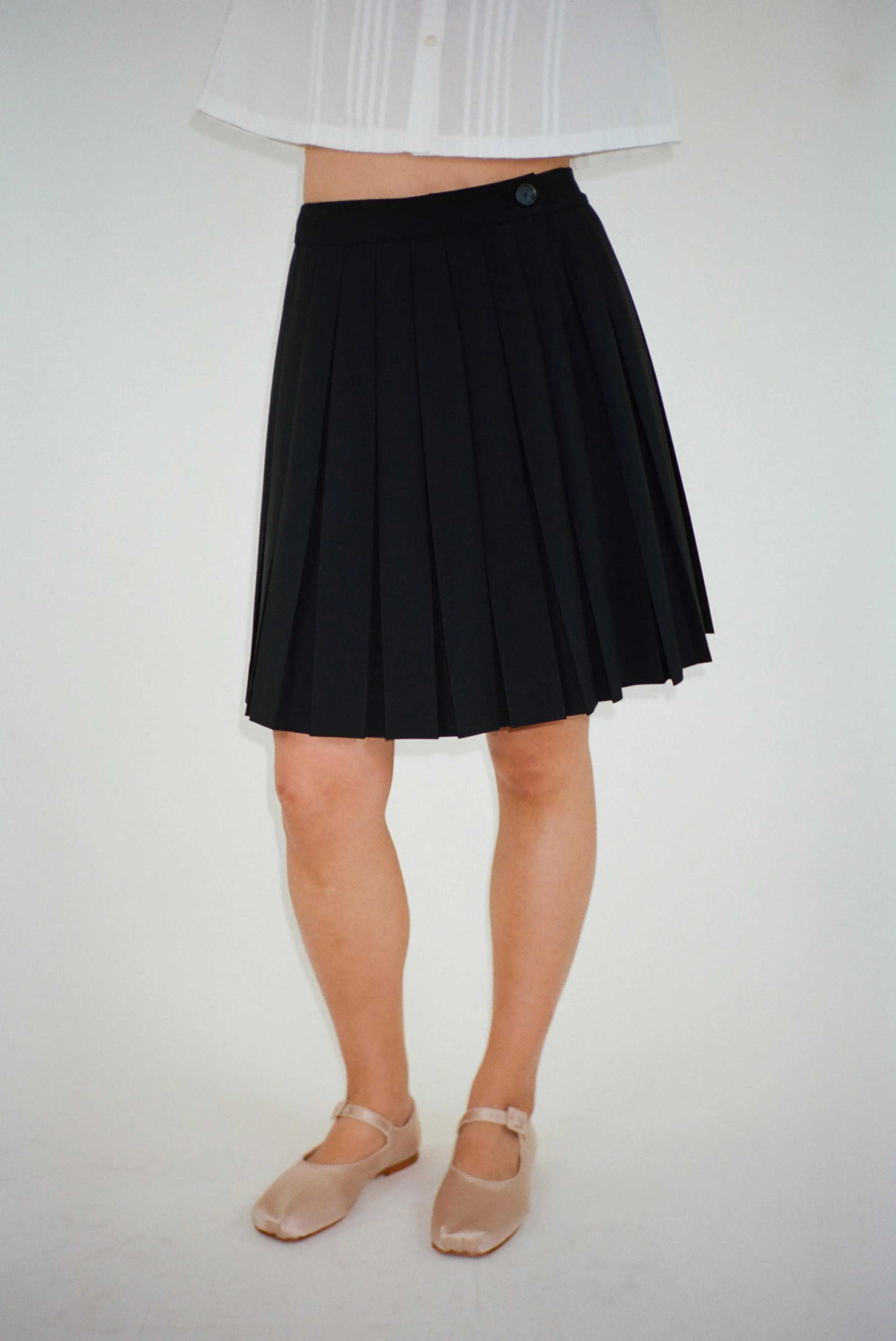 ASTRA SKORT IN BLACK
