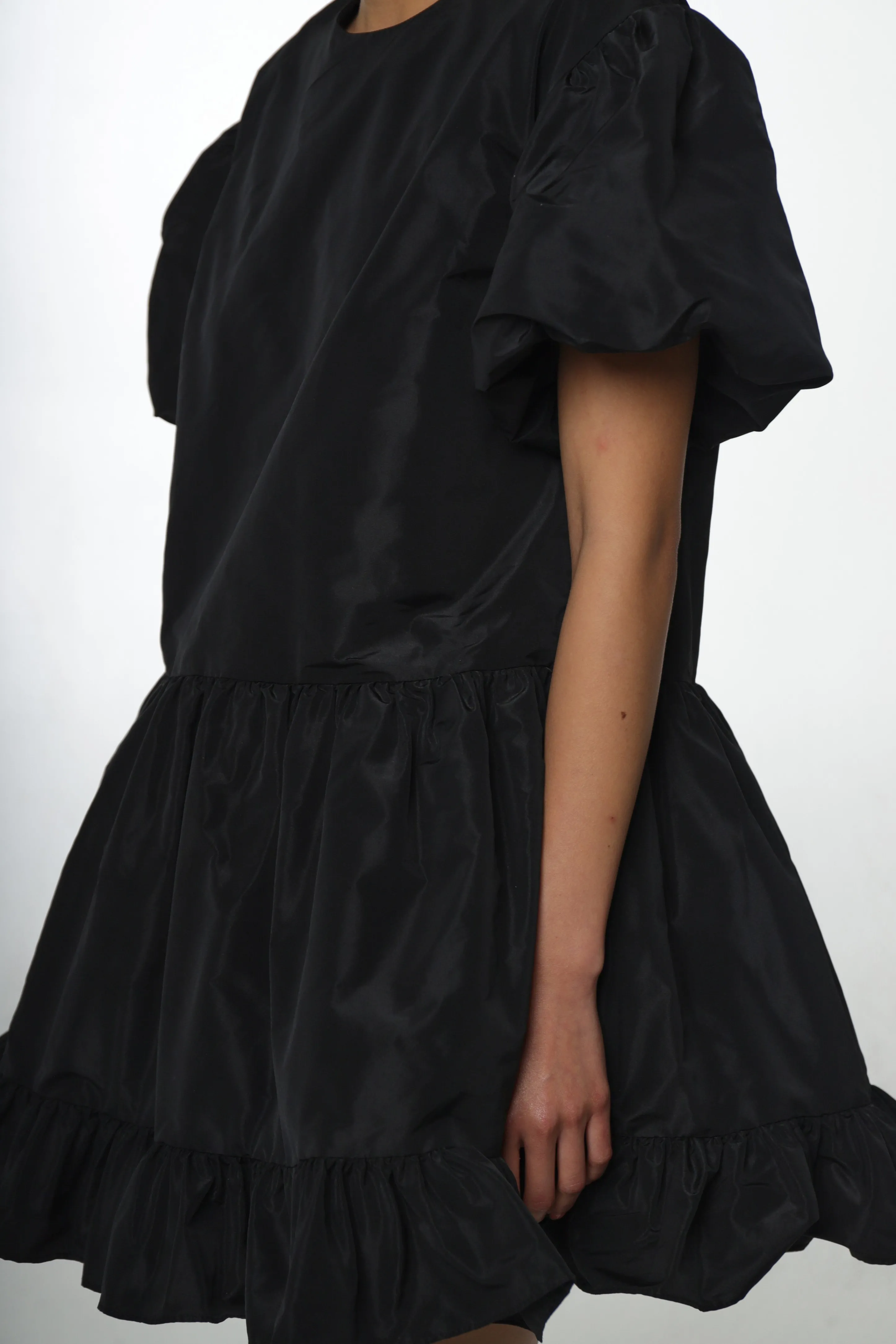 ROME DRESS IN BLACK