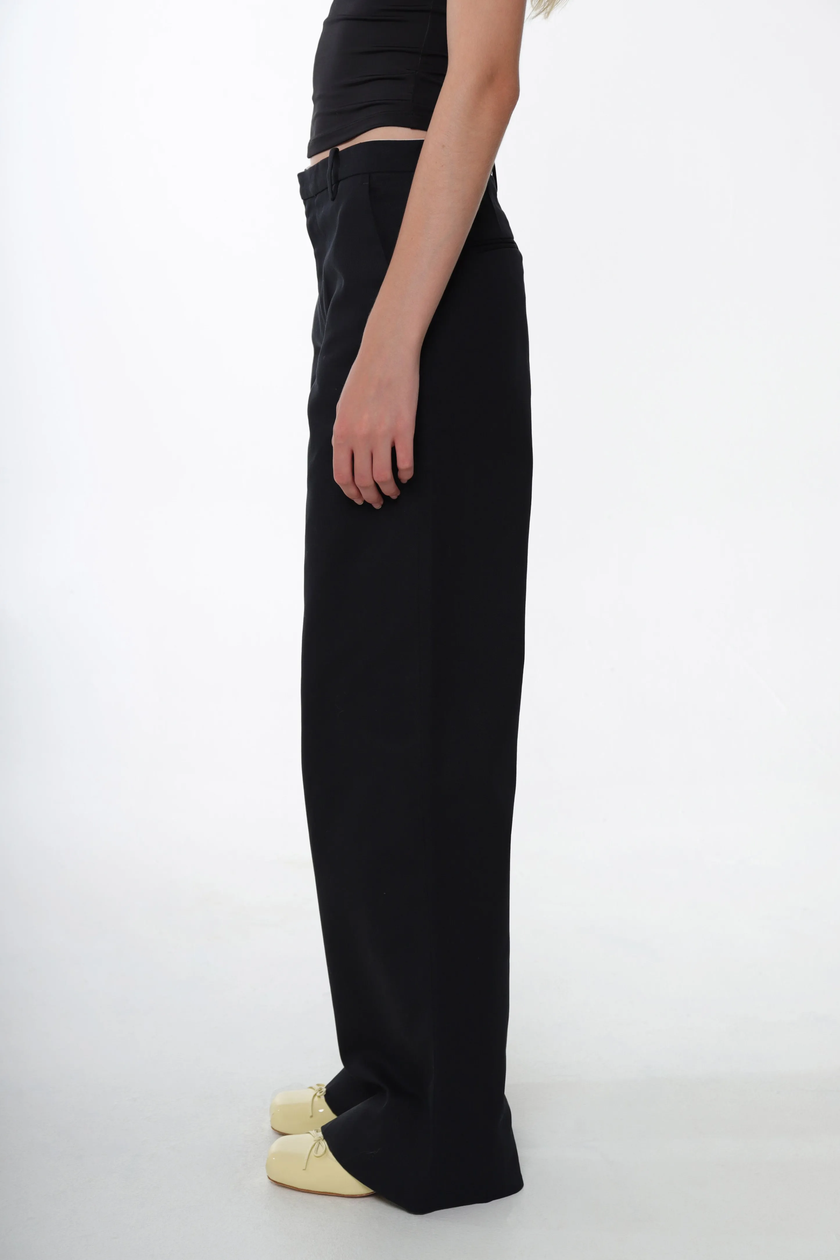 GLASS PANT IN BLACK